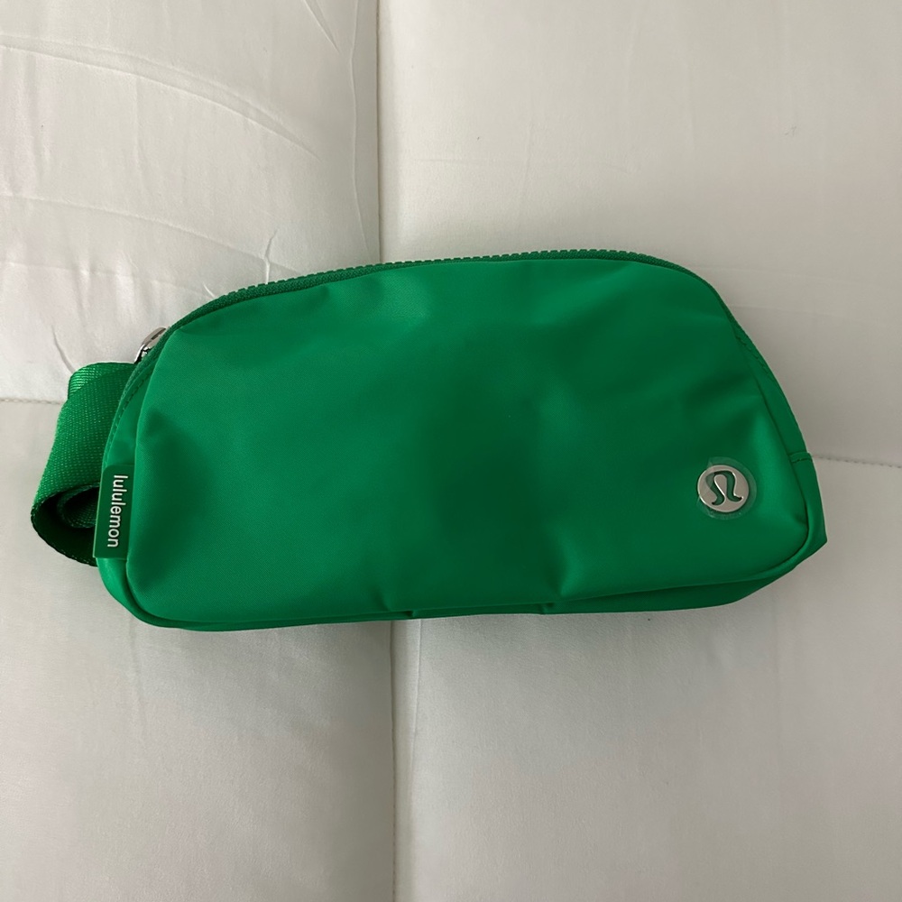 Lululemon Green Fanny Pack 1L